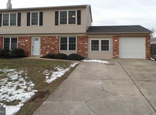 20 Jupiter Dr, Sewell, NJ 08080