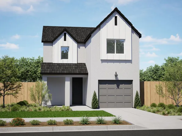 2907 Ruby Prt Street #Sor 9, Tulare, CA 93274