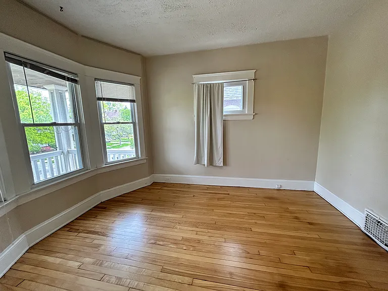 1566 Ridgewood Ave #2 — Photo 6