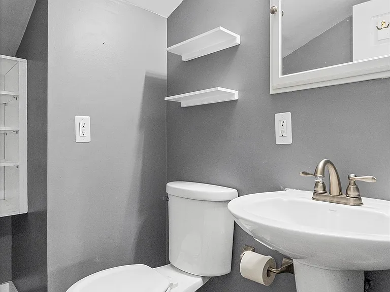 900 Harden Ct — Photo 30