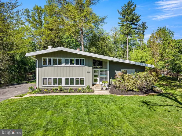 913 Harston Ln, Erdenheim, PA 19038