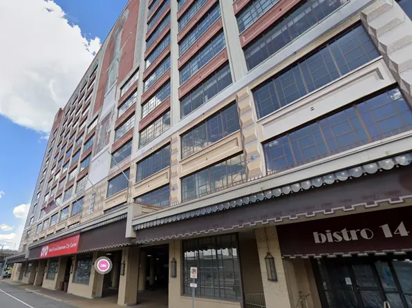 400 S 14th St APT 1218, Saint Louis, MO 63103