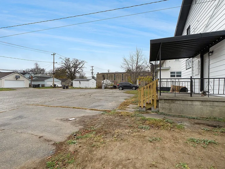1821 Spring St — Photo 29