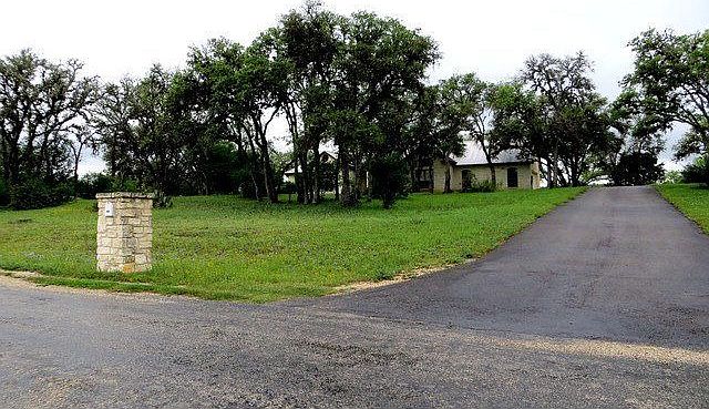 1st image of 231 Woodland Trl