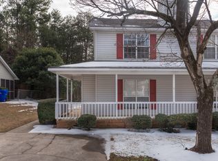 6 Spaniel Ct, Greenville, SC 29607