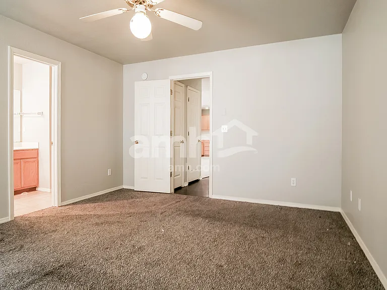 5309 S Redbud Ave — Photo 11