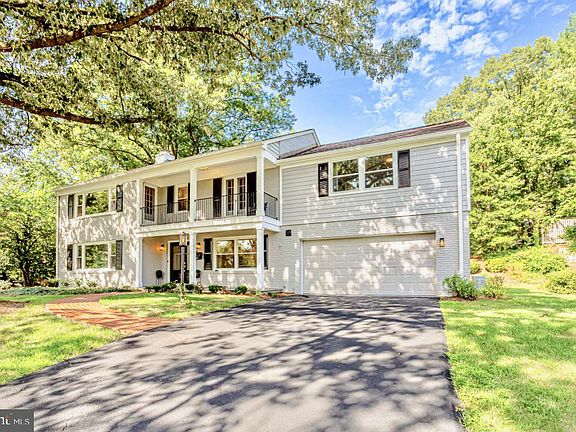 2nd image of 7406 Admiral Dr