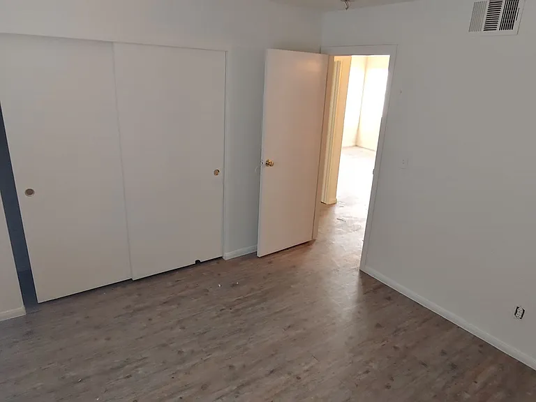 1884 Nebula Dr — Photo 7