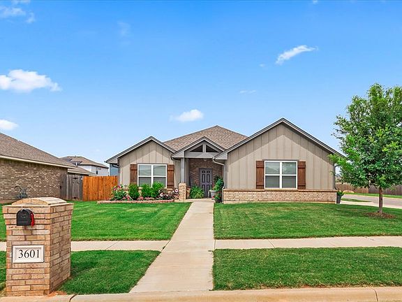 2nd image of 3601 Shutter Ridge Dr