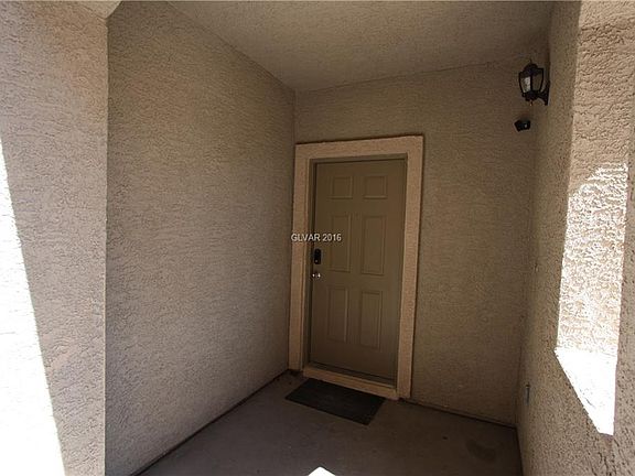 3rd image of 5233 Pack Creek Ct