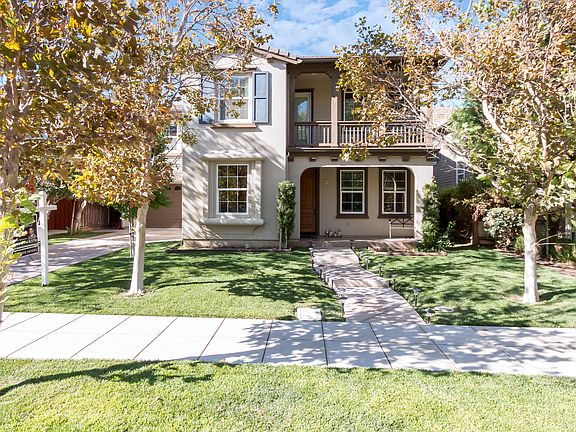 2nd image of 691 W Las Brisas Dr