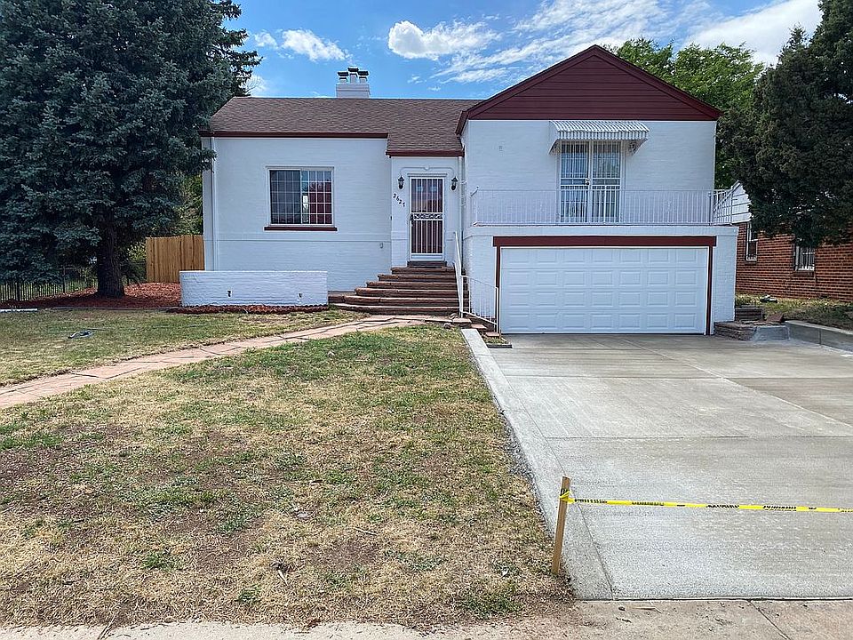 Front w new driveway 