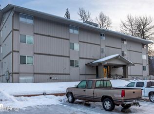 150 Hightower Rd, Girdwood, AK 99587