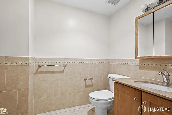 Rented by Brown Harris Stevens | media 8