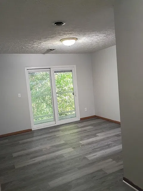 2024 N Section St — Photo 3