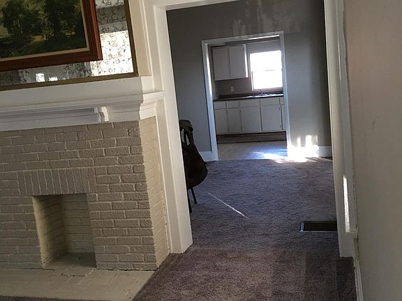3rd image of 720 Miller Ave