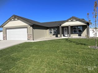 527 Brown Bear Way, Fruitland, ID 83619