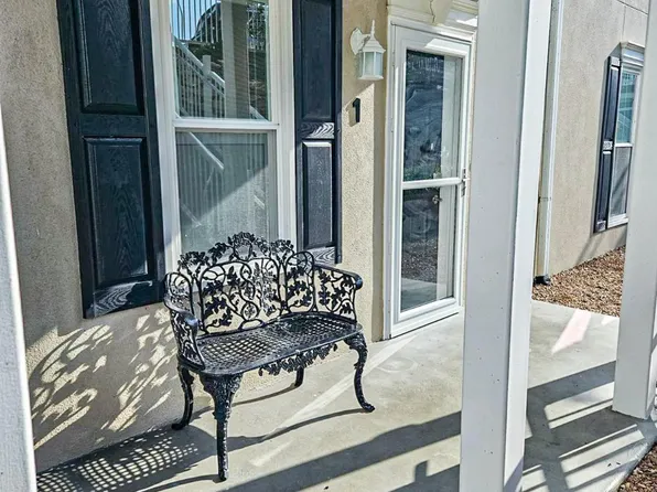 586 Moon Bay Dr Unit 1, Kuttawa, KY 42055
