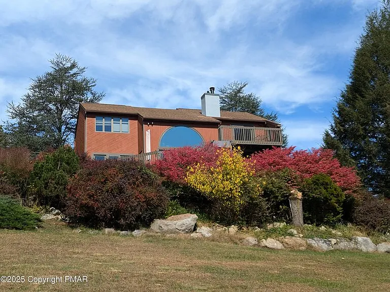 520 Maxine Dr — Photo 30
