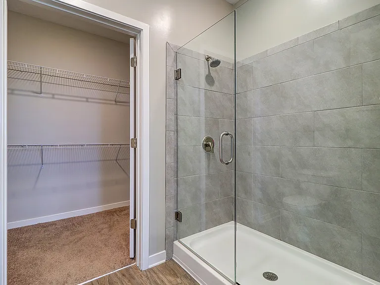 Nexus Brandon Apartments — Photo 84