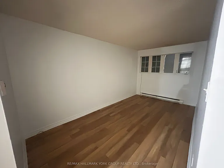 948 Lake Dr E #101 — Photo 8