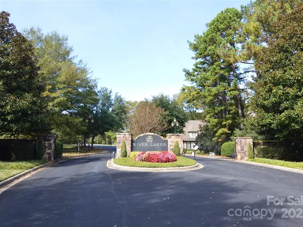 8013 Water View Dr #4, Belmont, NC 28012