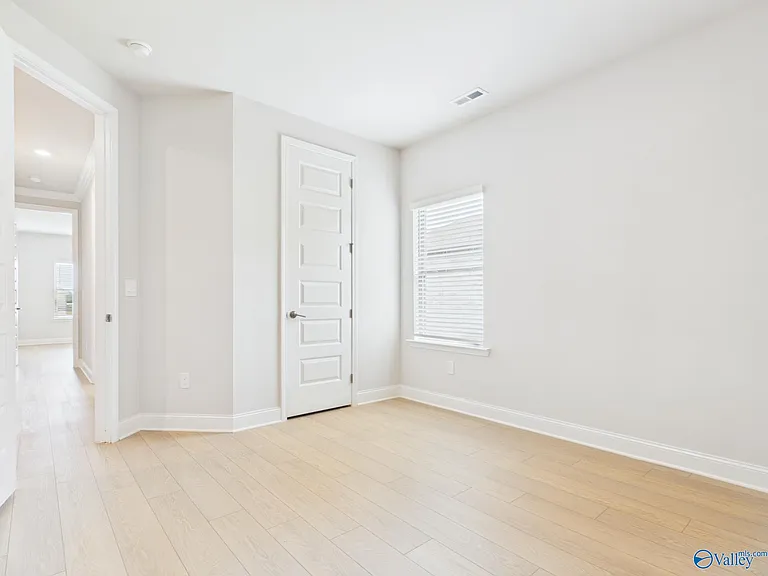 22567 Donahue Rd — Photo 47