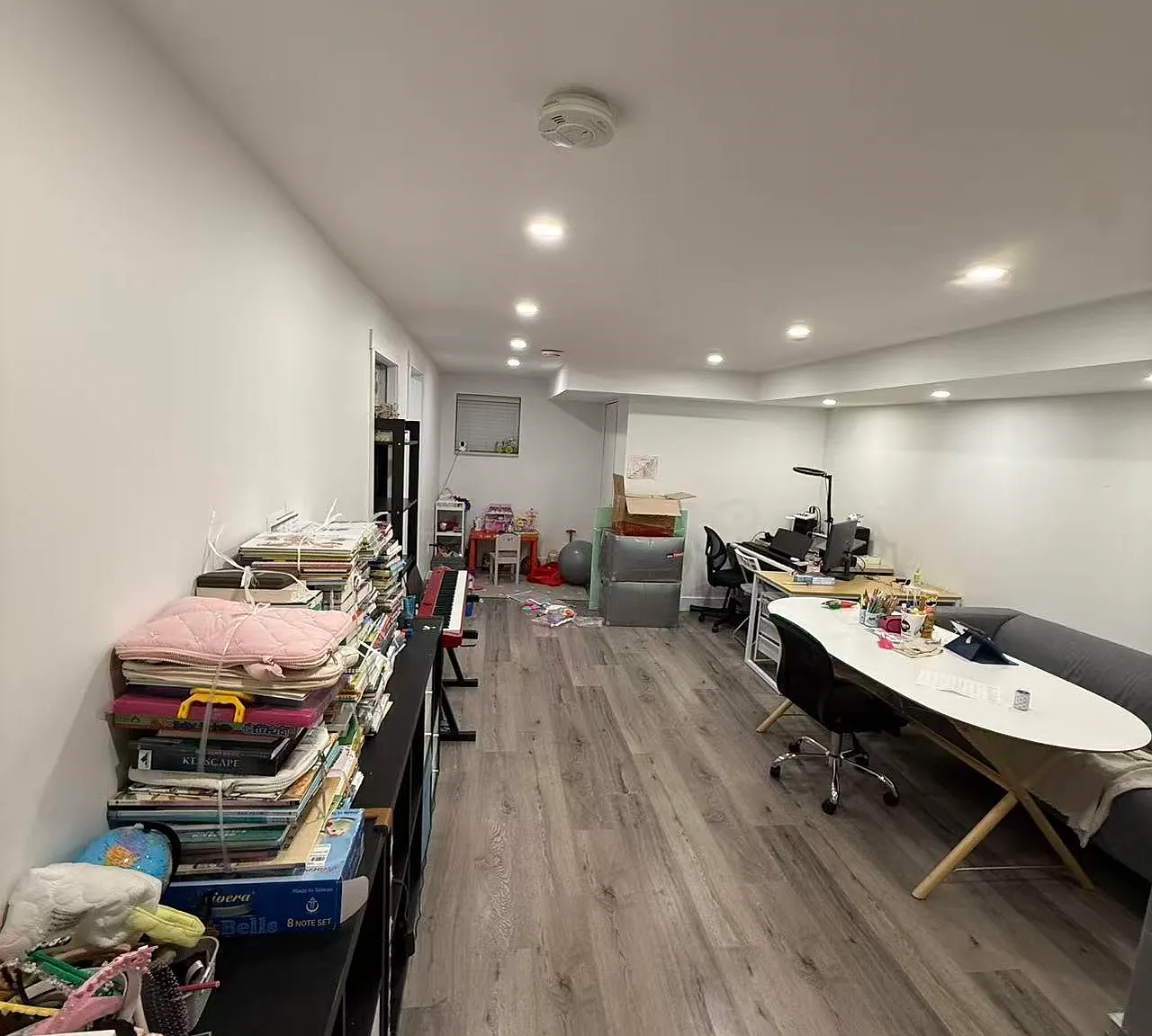 2 bed, 1000 sqft, $2,200 — Photo 4