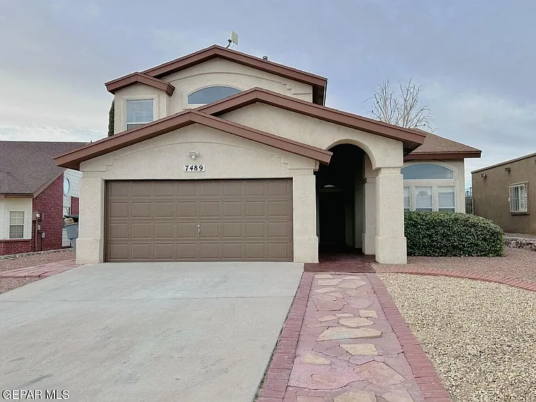 7489 Plaza Redonda Dr — Photo 4