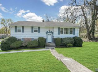 23 Fremont Ave, Park Ridge, NJ 07656