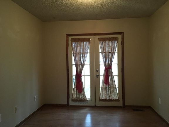 dining room with French doors to back yard