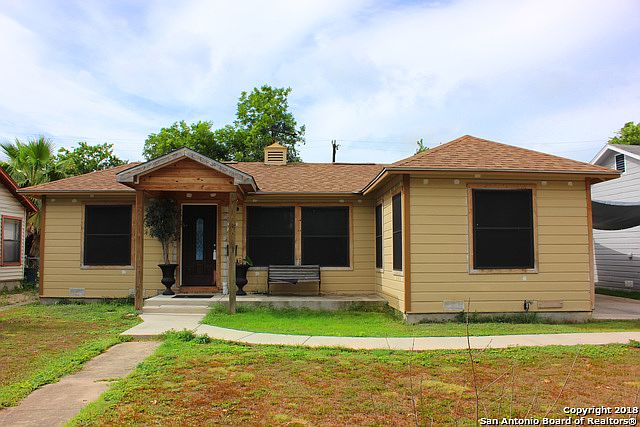 1st image of 113 Haggin St