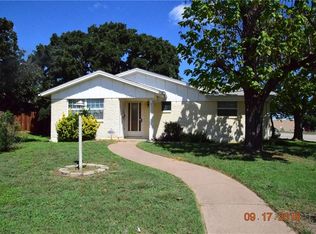 3200 W Euless Blvd, Euless, TX 76040
