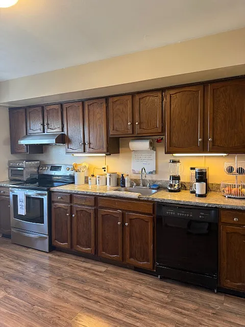 3 bed, 1200 sqft, $2,800 — Photo 1