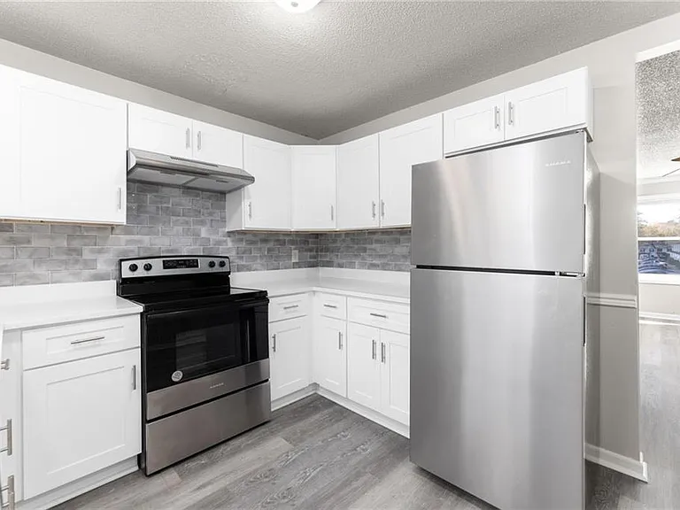 121 Mark Twain Cir — Photo 13