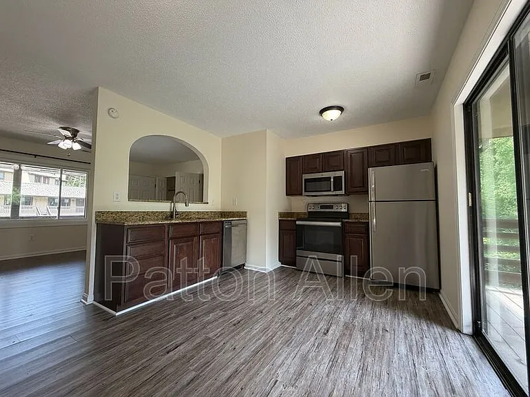 48 Dawnwood Cir — Photo 15