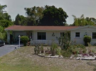 226 Magellan Dr, Sarasota, FL 34243