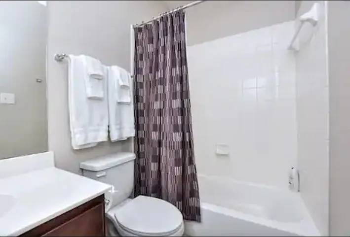 323 Sycamore St — Photo 25