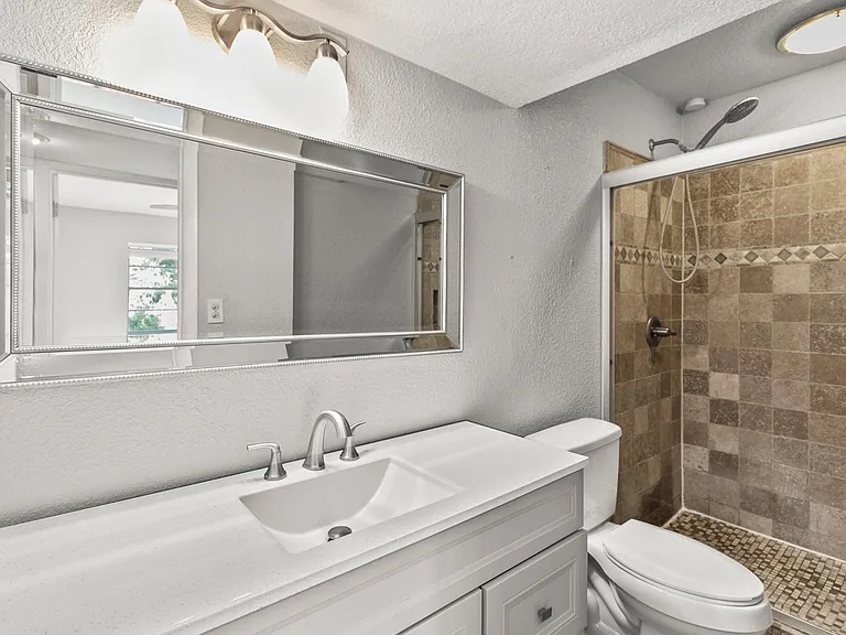 2547 N Alafaya Trl #92 — Photo 10
