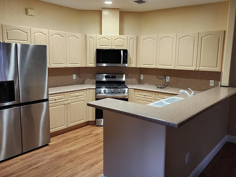 10530 Galleria St — Photo 6