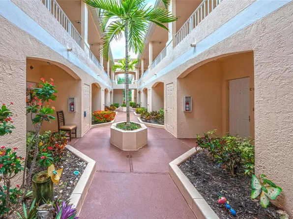 1096 Woodshire LN #C210, NAPLES, FL 34105