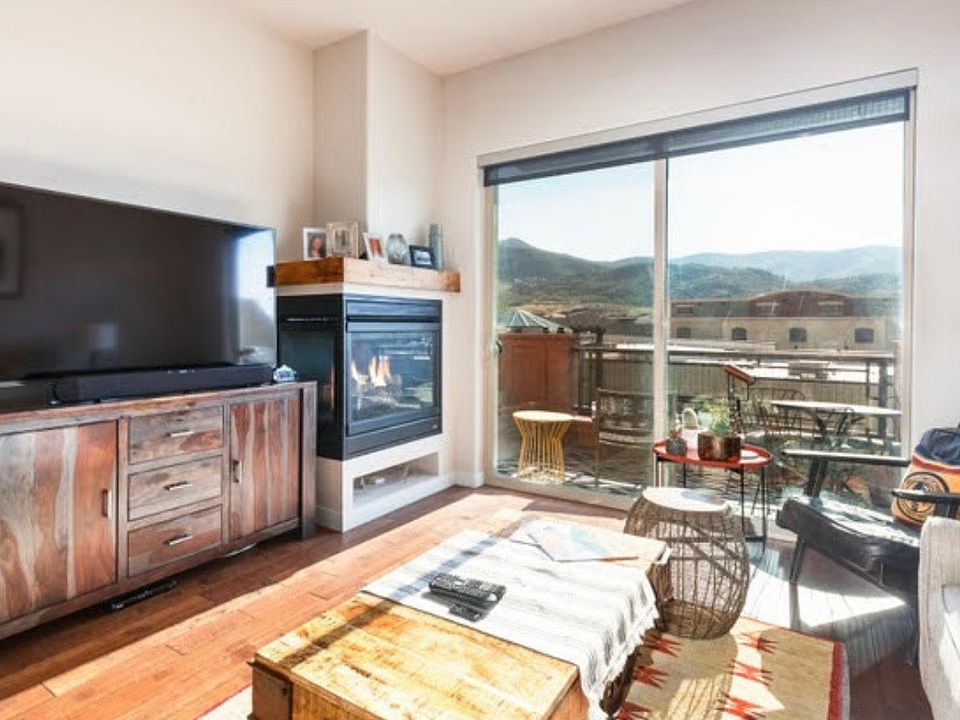 1st image of 6169 Park Ln S #21