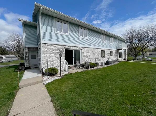 908 Acewood Blvd, Madison, WI 53714