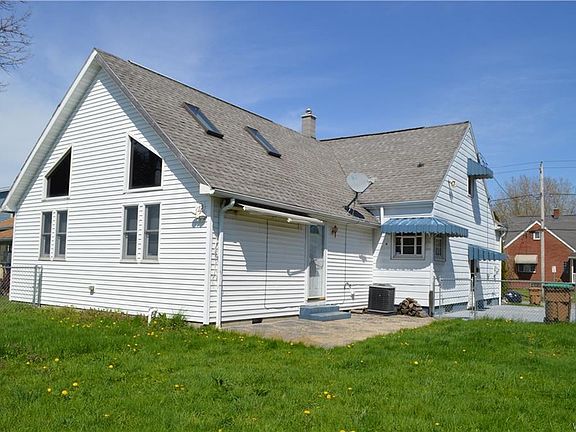 3rd image of 80 Willowlawn Pkwy