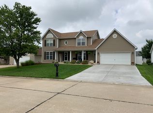 11 Meramec Shores Ct, O'Fallon, MO