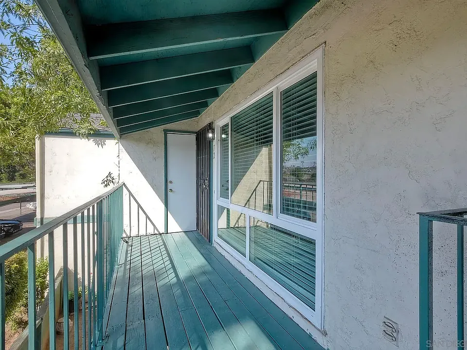 1817 E Grand Ave #72