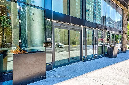 319 Jarvis St Photo 1