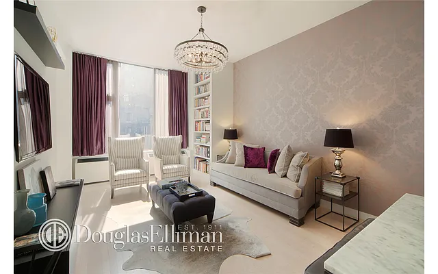 Sold by Douglas Elliman | media 21