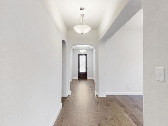 10328 Lola Road Kensington Floor Plan Foyer