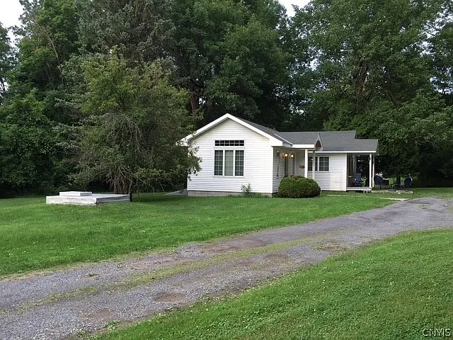 Building Photo - 3166B Seneca Tpke